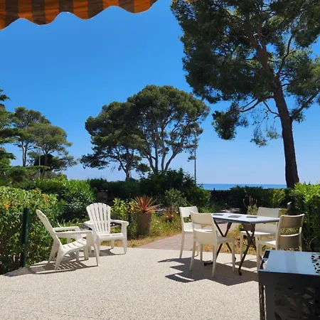 Bandol, T3, Les Pieds Dans L'eau, Presqu'ile Du Capelan