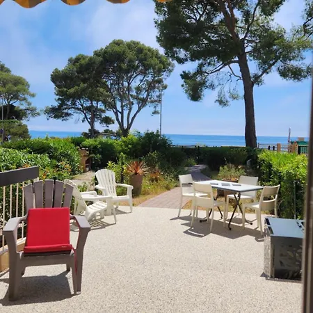 Bandol, T3, Les Pieds Dans L'eau, Presqu'ile Du Capelan